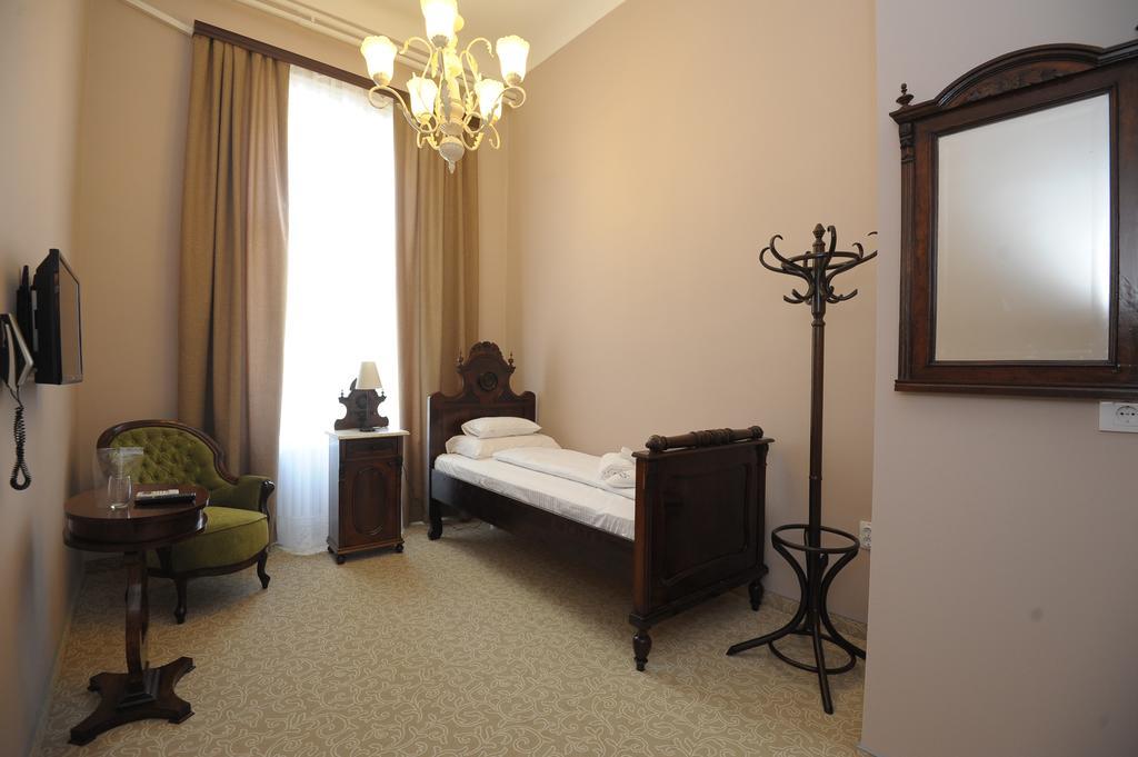 Bed&Breakfast Twenty Kikinda Zimmer foto